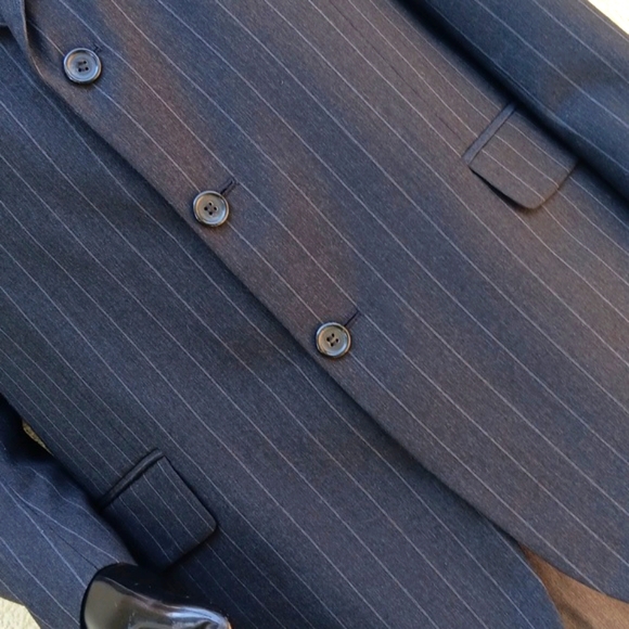 DAVID BIOS MEN'S PIN STRIPED (3) BUTTON WOOL BLEND LUX BLAZER - Picture 9 of 17